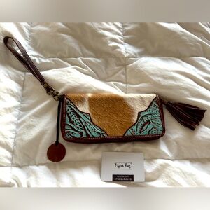 NEW Myrna Leather Wristlet, RFID Blocking. Genuine leather, brown and turquoise